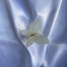 Load image into Gallery viewer, Mariposa Claws
