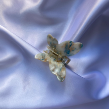 Load image into Gallery viewer, Mariposa Claws
